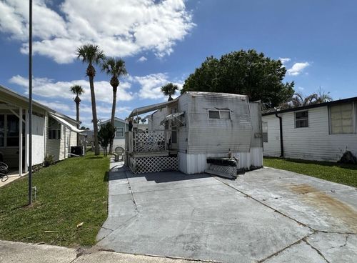 6472 Se 55th Ln, Okeechobee, FL, 34974-2546 | Card Image