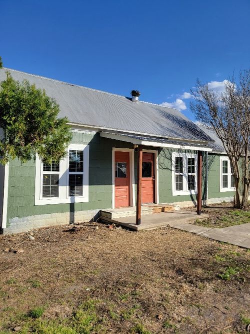 206 N Donohoe St, Granger, TX, 76530-0077 | Card Image