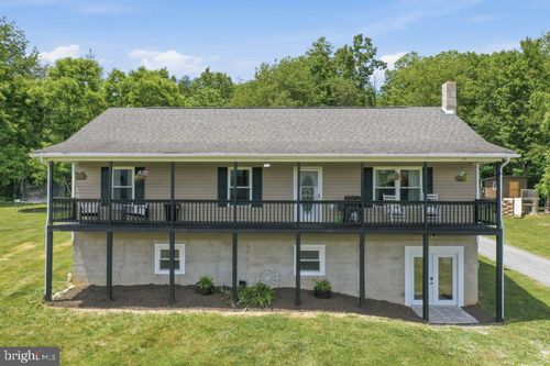 1511 Boliver Rd, FORT VALLEY, VA, 22652-2512 | Card Image