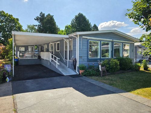 31-145 King Edward St, Coquitlam, BC, V3K6L2 | Card Image