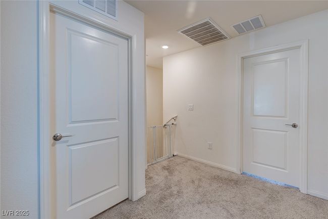 6804 Surf Green Ct, Townhouse with 3 bedrooms, 3 bathrooms and null parking in North Las Vegas NV | Image 13