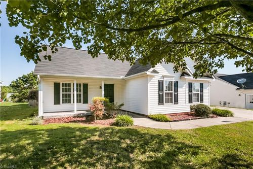 355 Sailway Rd, Winston Salem, NC, 27127-9036 | Card Image