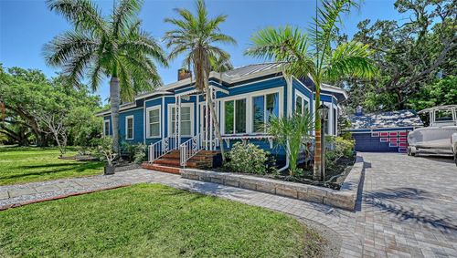 204 24th St W, BRADENTON, FL, 34205-4910 | Card Image