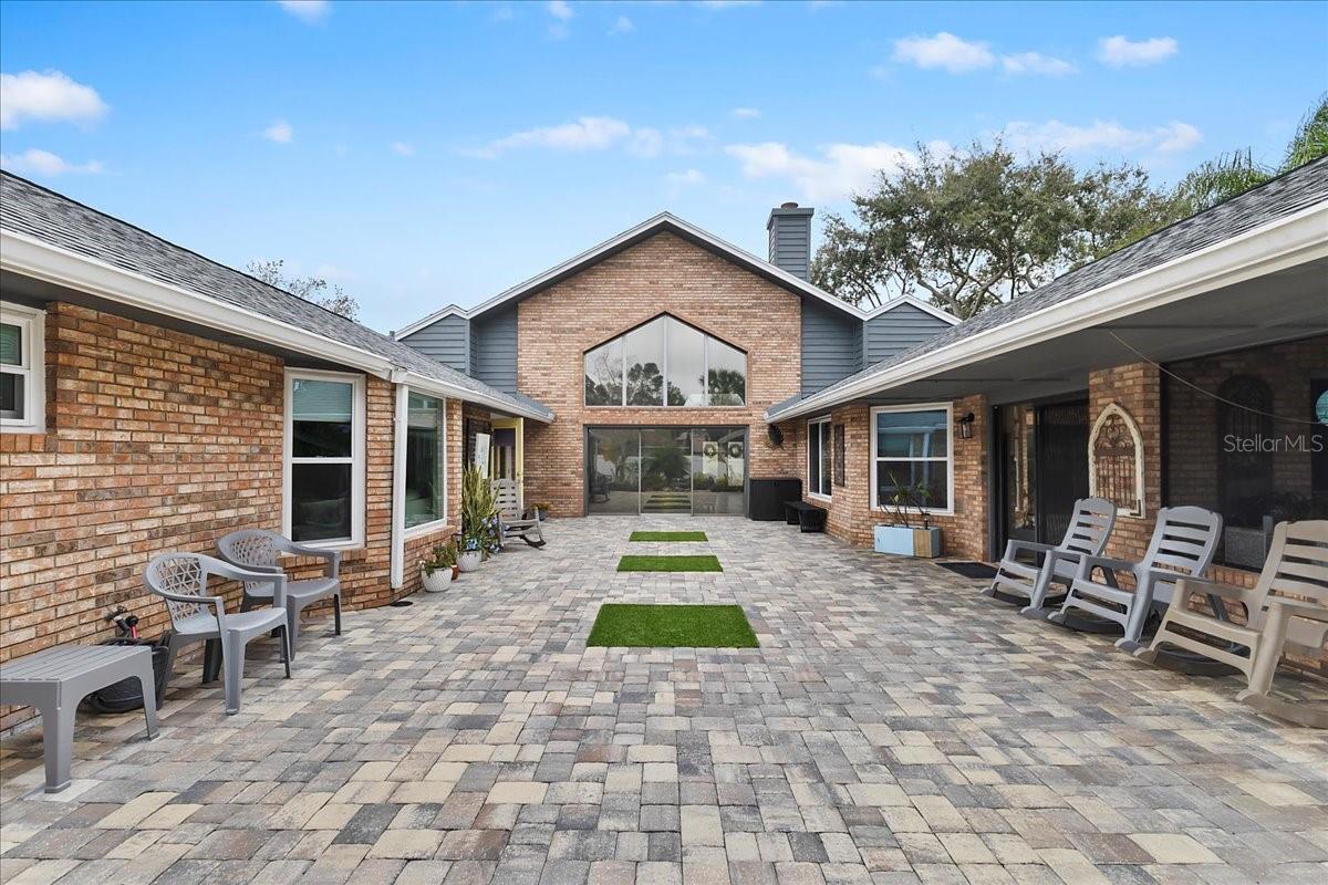 Residential in ORMOND BEACH 4