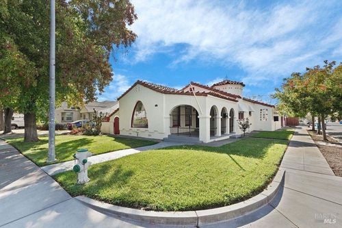 2001 Tennessee Street, Vallejo, CA, 94590 | Card Image