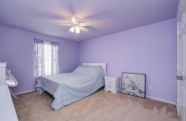 21522 Amesbury Meadow Ln, House other with 5 bedrooms, 3 bathrooms and 2 parking in Spring TX | Image 13