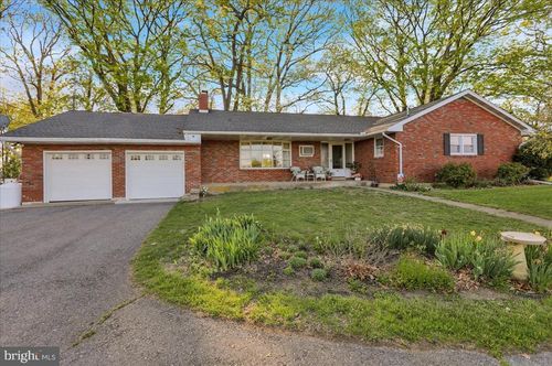 70 Miller Rd, KUTZTOWN, PA, 19530-9125 | Card Image