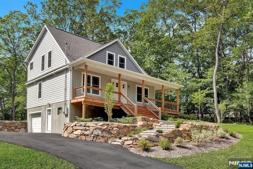 305 Mountainside Dr, Highland Lakes, NJ, 07422 | Card Image