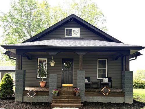 2305 N 1025 St, Ramsey, IL, 62080-4453 | Card Image