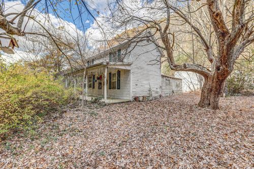 18525 Mccall Gap Road, Bristol, VA, 24202 | Card Image