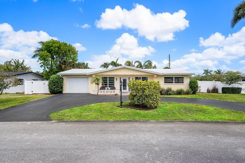 2741 Ne 52nd St, Lighthouse Point, FL, 33064-7844 | Card Image