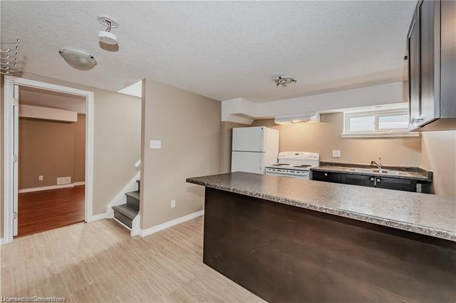 140 Brant Ave, House other with 5 bedrooms, 2 bathrooms and 4 parking in Guelph ON | Image 28