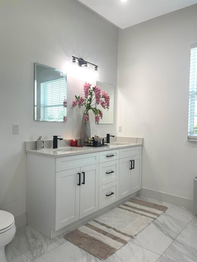 205 Sw Chapman Ave, House other with 4 bedrooms, 2 bathrooms and null parking in Port St. Lucie FL | Image 26
