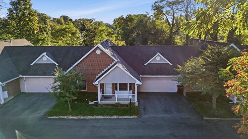 1514 E Ridgeview Circle, Springfield, OH, 45504 | Card Image