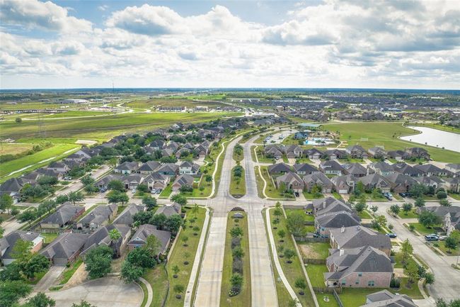 2623 American Ruby Dr, House other with 3 bedrooms, 2 bathrooms and 2 parking in Rosharon TX | Image 5