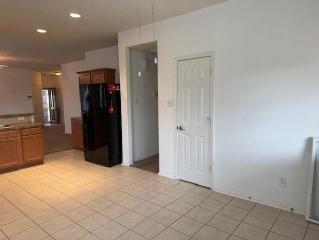 5417 Summer Spring Ln, House other with 3 bedrooms, 2 bathrooms and 2 parking in Rosharon TX | Image 4