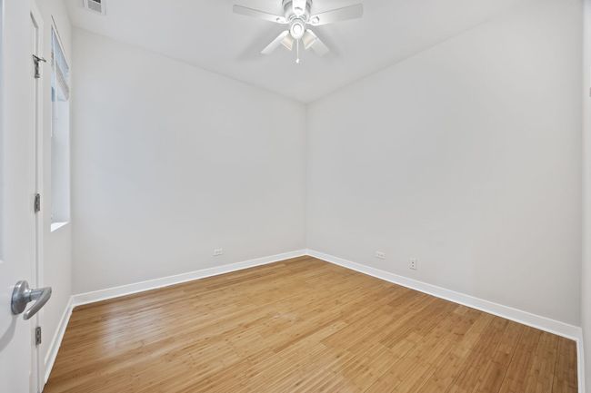 UNIT-2 - 3130 W Walton St, Condo with 3 bedrooms, 2 bathrooms and 1 parking in CHICAGO IL | Image 8