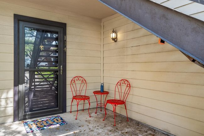 View of property entrance | Image 4