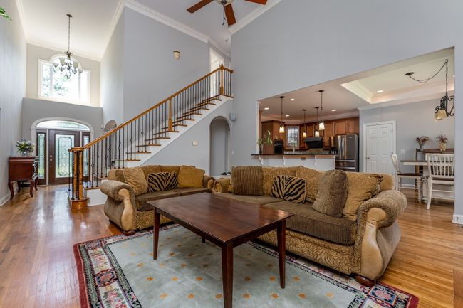 1564 Red Oak Ln, House other with 4 bedrooms, 3 bathrooms and 2 parking in Brentwood TN | Image 4