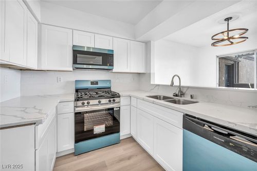 apt-d-1424 Santa Anita Dr, Las Vegas, NV, 89119-6221 | Card Image