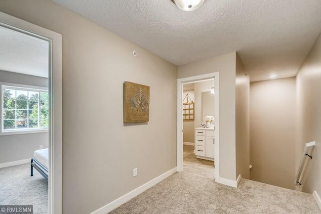Photos are of similar property at Gateway Green Cottages. | Image 27