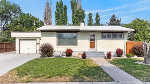 1119 Meadowbrook Ln, Pocatello, ID, 83201-3606 | Card Image