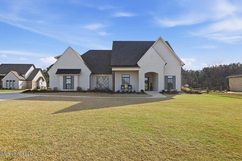 400 Calvary Xing, Brandon, MS, 39047-1805 | Card Image