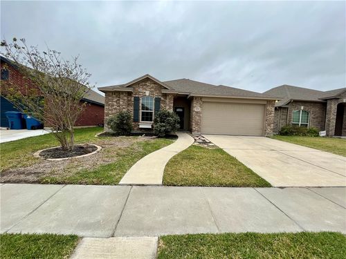 2212 Tallow Dr, Portland, TX, 78374-3051 | Card Image