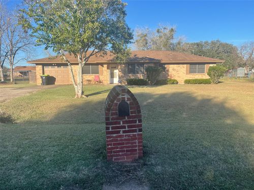 1121 Westgate Dr, Wharton, TX, 77488-5713 | Card Image