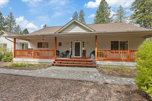 26809 N Perry Rd, Chattaroy, WA, 99003-9749 | Card Image