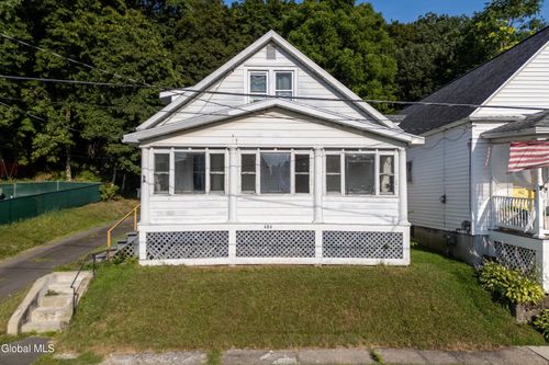 484 9th Ave, Troy, NY, 12182-2816 | Card Image