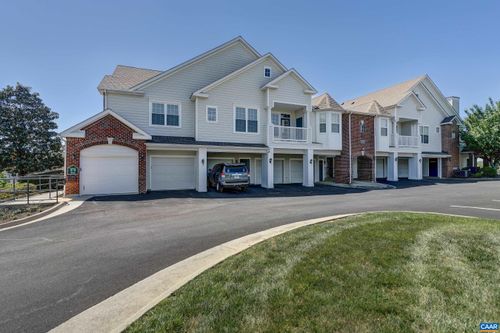 350-830 Beverley Dr, Charlottesville, VA, 22911 | Card Image