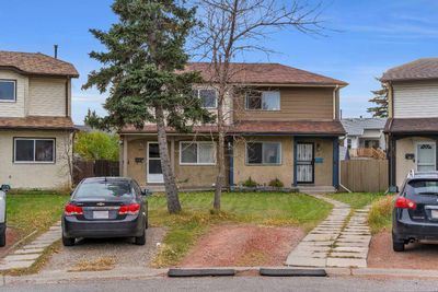 23A Ranchero Bay Nw, Home with 3 bedrooms, 1 bathrooms and 2 parking in Calgary AB | Image 2