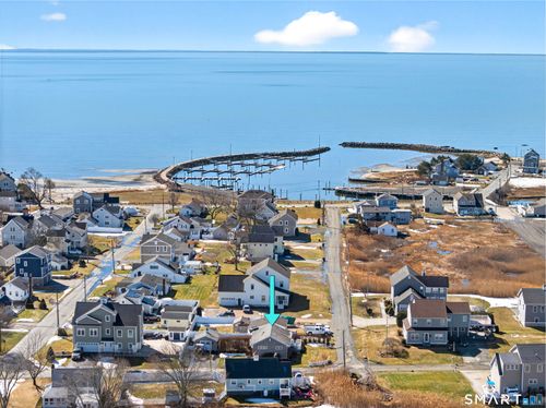 2 Pequot Trl, Old Saybrook, CT, 06475-1817 | Card Image