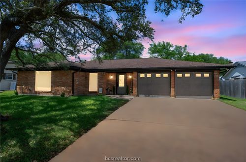 2305 Hillside Drive, Bryan, TX, 77802 | Card Image