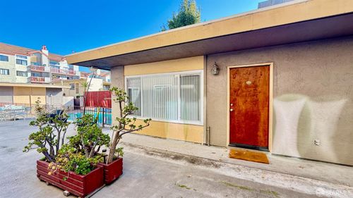 111-330 Vernon St, Oakland, CA, 94610-3084 | Card Image