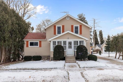 108 E Millard Street, NEW LONDON, WI, 54961 | Card Image