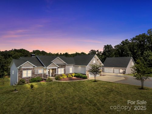 12467 Ritchie Rd, Midland, NC, 28107-5415 | Card Image