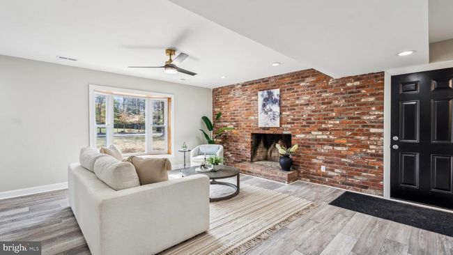 6008 Chapman Rd, House other with 4 bedrooms, 4 bathrooms and null parking in LORTON VA | Image 4