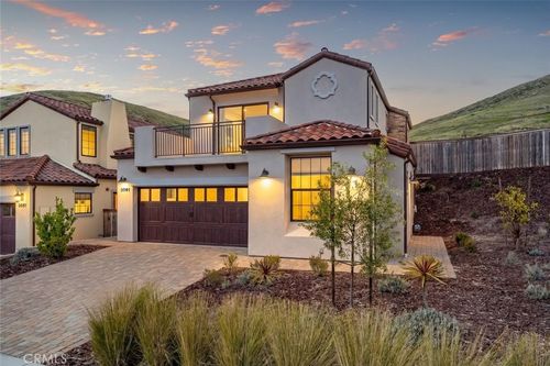 3061 Arezzo Dr, San Luis Obispo, CA, 93401-7861 | Card Image