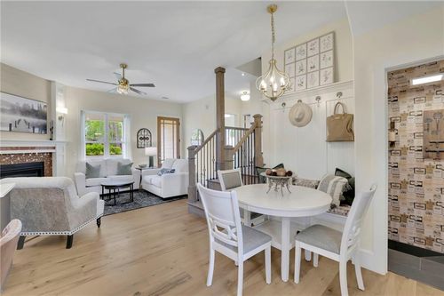5995 Spring St, Austell, GA, 30168-4041 | Card Image