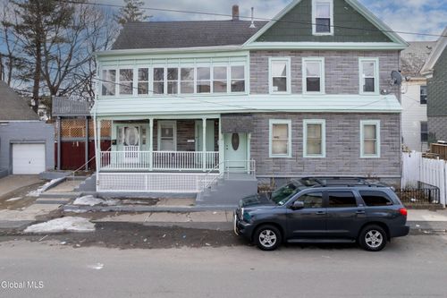 25 Steuben Street, Schenectady, NY, 12307 | Card Image