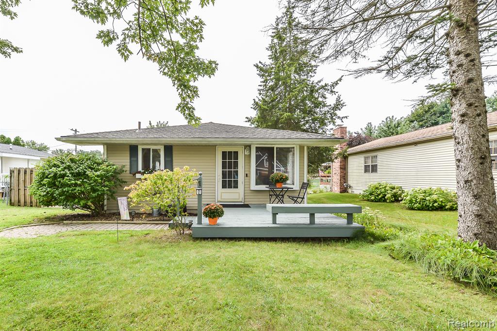 Junior , Pinckney, MI 48169 #1