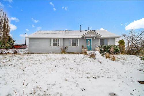 204 E 4th Ave, Odessa, WA, 99159-5103 | Card Image