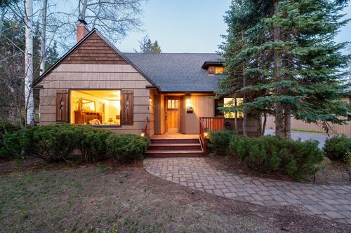 714 Ne 10th St, Bend, OR, 97701-4850 | Card Image