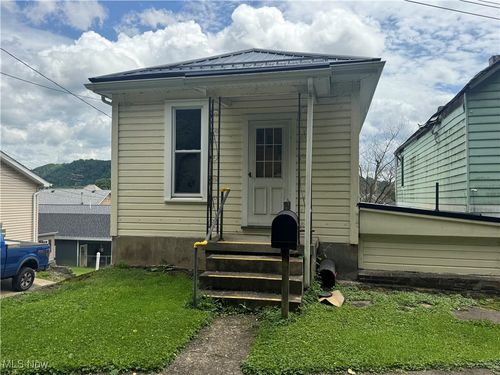 1408 Ascension St, Martins Ferry, OH, 43935-1903 | Card Image