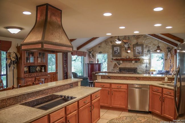1401 Cedar Mesa Rd, Home with 3 bedrooms, 2 bathrooms and null parking in Tarpley TX | Image 15