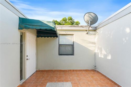 6436-6436 Miami Lakes Dr E, Miami Lakes, FL, 33014-2737 | Card Image