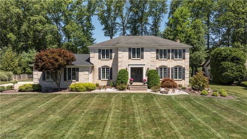 3740 Tippecanoe Pl, Canfield, OH, 44406-9068 | Card Image