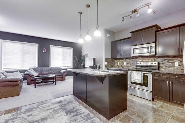 155 Larsen Crescent, Home with 3 bedrooms, 3 bathrooms and 1 parking in Red Deer AB | Image 5